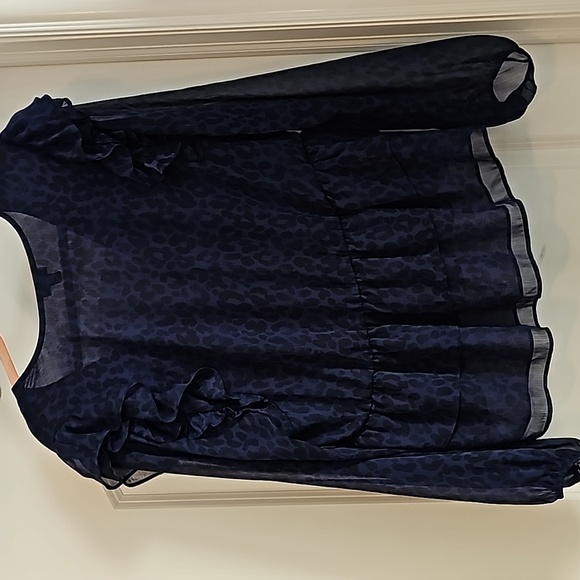 Torrid size 1 EUC Animal Print Top - Picture 3 of 10